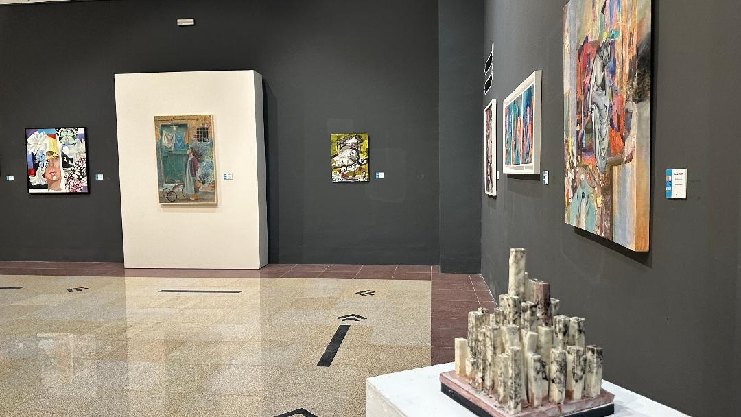 نقلة في الرؤية قبل الأرقام:   الدورة الثانية للصالون الوطني للفنون التشكيلية من تجربة تأسيسية إلى فلسفة جديدة للعرض